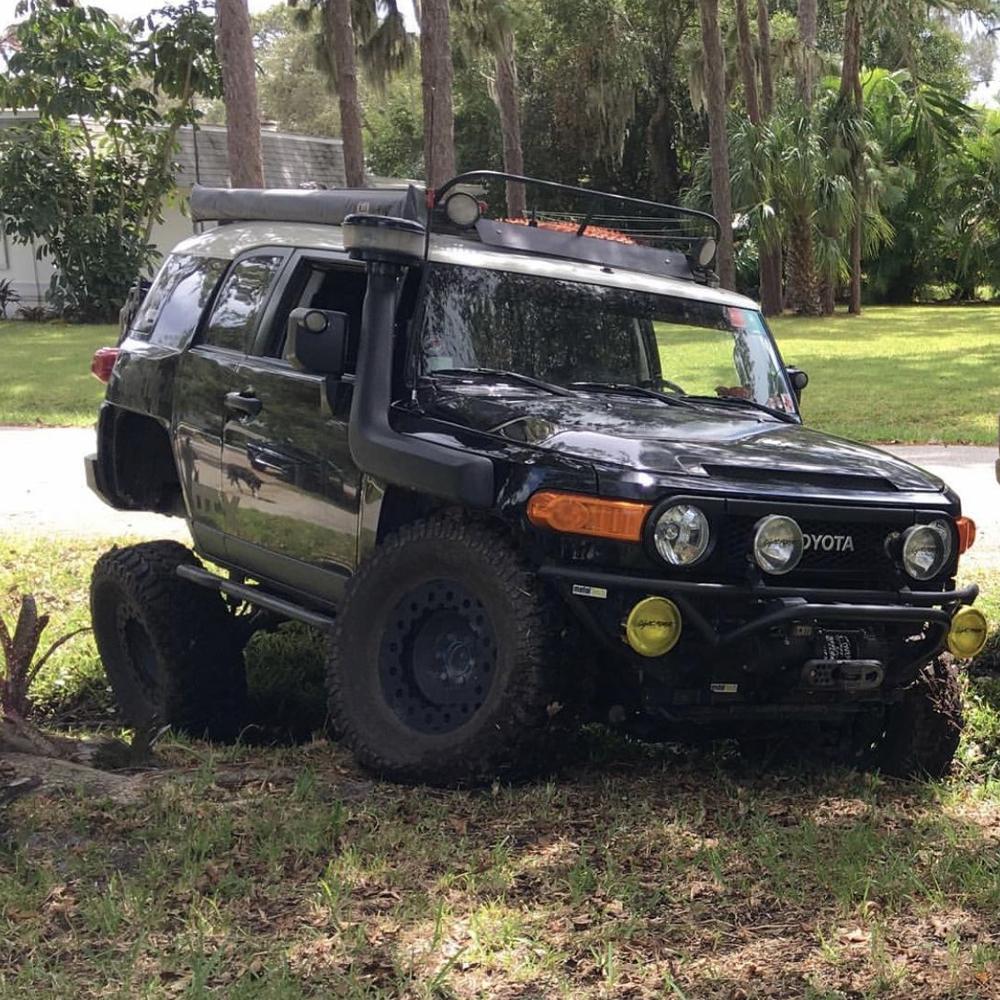 Old Man Emu Suspension Regular Load Lift Kit w/ UCA - Toyota FJ Cruiser 2006-2009