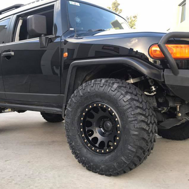 OME 2.5 inch FJ Cruiser 10-21 Lift Kit (Stock Load) Old Man Emu Suspension OMEFJ-5GEN Fits 5th Gen Toyota FJ Cruiser