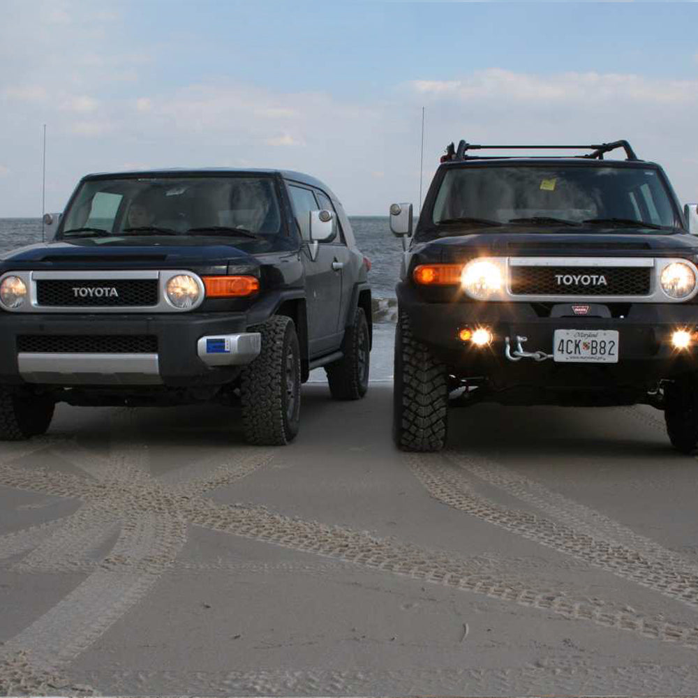 OME 2.5 inch FJ Cruiser 10-21 Lift Kit (Stock Load) Old Man Emu Suspension OMEFJ-5GEN Fits 5th Gen Toyota FJ Cruiser